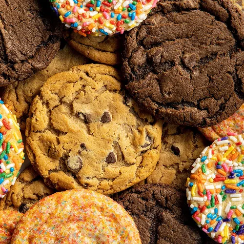Vista 6 de Great American Cookies – 12 galletas assortidas recién horneadas – horneadas a diario, preparadas a mano y nunca congeladas – Ideales