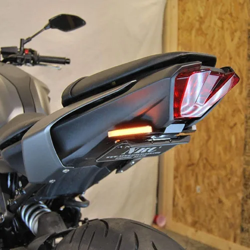 Vista 7 de New Rage Cycles Eliminador de guardabarros compatible con Yamaha MT-07 (2018-presente) Relé intermitente LED 2018-2020