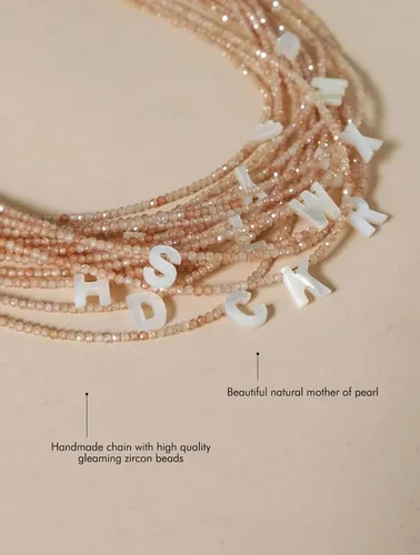 Vista 4 de Collar con inicial de cuentas con letra de perla, estilo bohemio, verano, playa, gargantilla para mujer