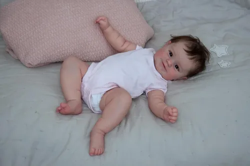 Vista 5 de TERABITHIA Muñeca realista de bebé recién nacida sonriente de 20 pulgadas, hecha a mano en vinilo suave y cuerpo pesado, My Little Sweetheart