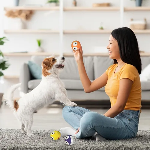 Vista 5 de Multipet Tres guisantes en una vaina Juguete para morder y chirriar para perros Juguetes de vaina de guisante interactivos para buscar