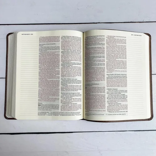 Vista 7 de Biblia grabada a mano con letras y láser NIV Journaling, regalo personalizado, grabado de nombre personalizado disponible