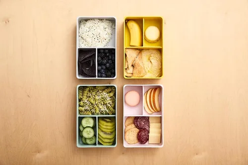 Vista 4 de 3 Sprouts Lonchera Bento de silicona de grado platino para niños, a prueba de fugas, para guardería, con múltiples compartimentos, apta para León