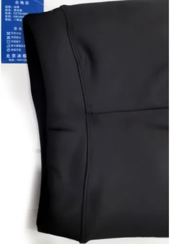 Vista 4 de LIUHUO Pantalones de patinaje sobre hielo para niñas, leggings de entrenamiento de diamantes de imitación negros para mujer, forro polar