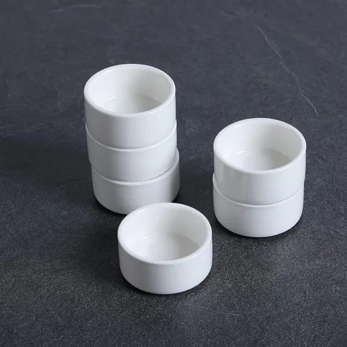 Vista 4 de Juego de 6 mini ramequines de porcelana de 1 oz, plato pequeño para soufflé de cerámica, exactamente diseñado para salsa, salsa de tomate, salsa