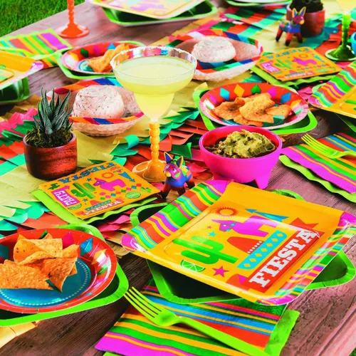 Vista 5 de Fun Express Decoraciones de fiesta de vinilo para fiesta de burro, paquete de 12 – Recuerdos de fiesta temática mexicana para celebraciones