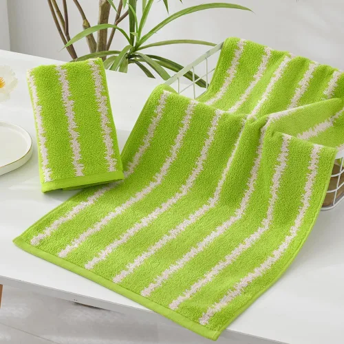Vista 4 de YiLUOMO Toalla de mano verde moderna con diseño de ondas, súper suave, 100% algodón, altamente absorbente, toallas de mano para baño, 13 x 29