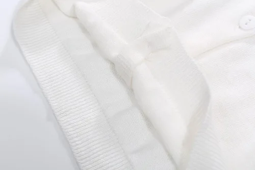 Vista 4 de GSVIBK Cárdigan de algodón de manga larga con botones para niñas y bebés, suéter de cuello redondo, suéter de uniforme