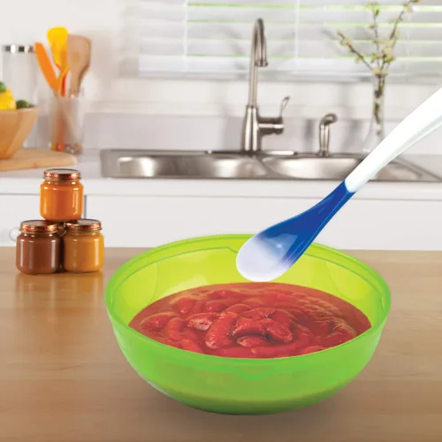 Vista 2 de Cucharas de seguridad Munchkin blancas para bebes para la comida caliente, 4