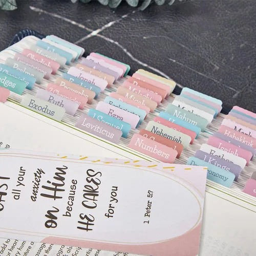 Vista 6 de Pestañas de la Biblia en colores pastel crema, pestañas laminadas de la Biblia para mujeres y niñas, 90 pestañas de la Biblia del Antiguo y Nuevo