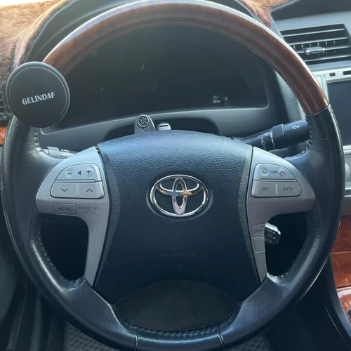 Vista 6 de Pomo de Volante para Coche, Girador de Volante Suave con Rodamiento, Pomo Universal de Silicona para Volante de Vehículo, Bola Giradora de Volante