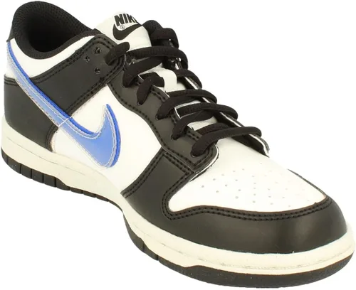 Vista 317 de Nike Kid's Dunk Low Sneaker
