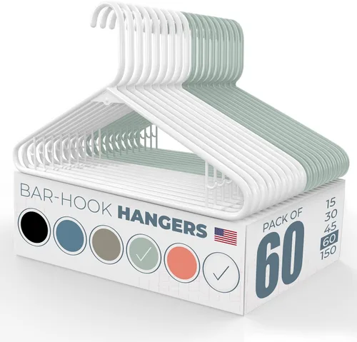 Vista 39 de Perchas de plástico de 15 unidades – Hechas en EE.UU. – Capacidad de 2.7 kg, perchas estándar de ropa con ganchos de correa para vestidos, lencería