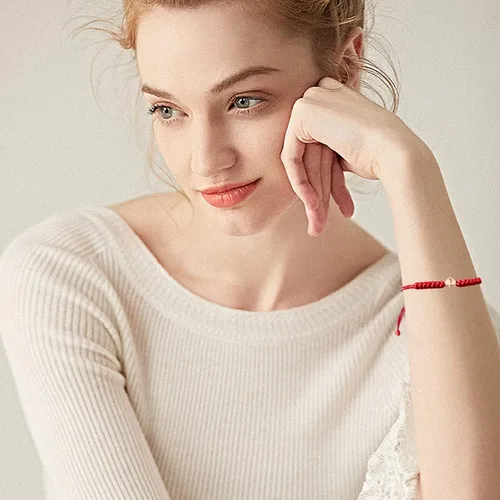Vista 4 de Pulseras con iniciales para adolescentes y niños, pulsera de letra N con dije de inicial, pulseras hechas a mano para el día de San Valentín, Día