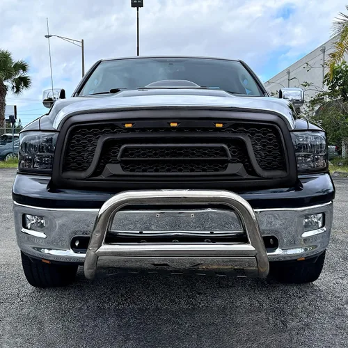 Vista 2 de Spec-D Tuning Parrilla de parachoques delantero negro mate con luces LED ámbar compatible con Dodge Ram 1500 2009-2012