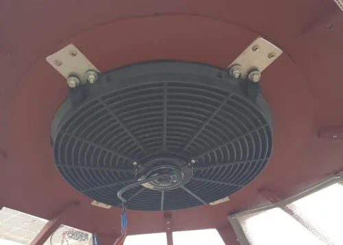 Vista 6 de Amtrak Solar Ventilador solar de ático de 12 pulgadas, compatible con turbinas eólicas, potente ventilador de 50 vatios que enfría silenciosamente