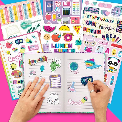 Vista 4 de Fashion Angels Más de 1000 calcomanías para profesores serie 11 (78048) 40 páginas de calcomanías para que los estudiantes y profesores disfruten
