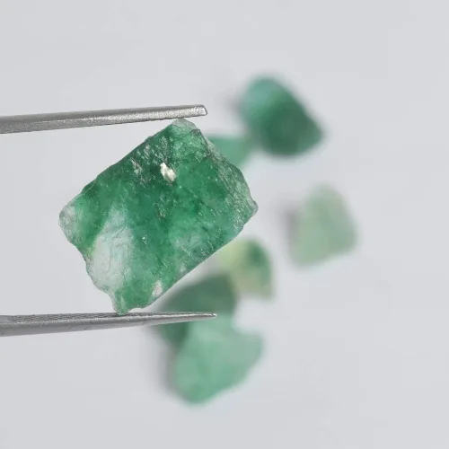Vista 3 de Gema curativa de cristal esmeralda natural 41.00 quilates Lote de 9 piezas de piedra esmeralda verde áspera