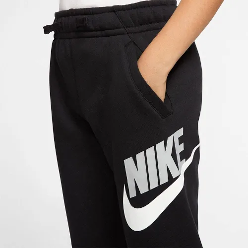 Vista 5 de Nike Pantalones Sportswear Club + HBR para niño (niños grandes), negronegro, SM (7-8 niños grandes), NegroNegro