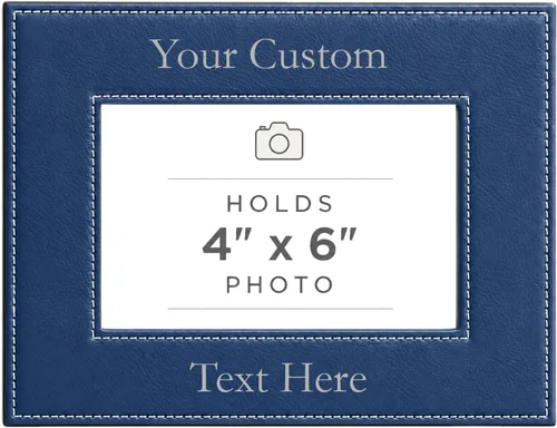 Vista 9 de Marco de fotos de piel sintética de cuero sintético grabado para añadir tu texto personalizado para colgar o en la mesa, marco de fotos familiares