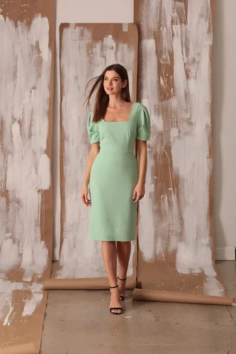 Vista 6 de Maggy London Vestido de crepé de manga corta para mujer