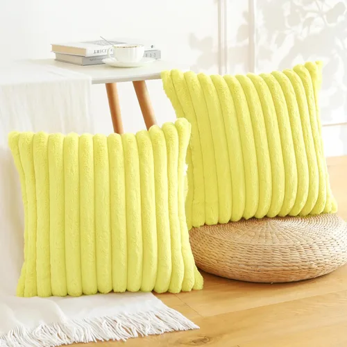 Vista 38 de Soleebee Juego de 2 fundas de cojín decorativo de terciopelo suave y acogedor, fundas de piel sintética de conejo para sofá, cama, silla, cojines