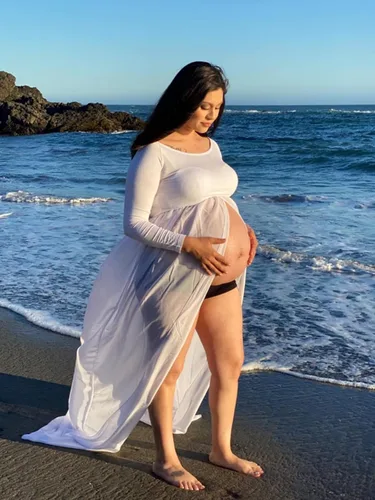 Vista 2 de YnimioAOX Vestido de maternidad de manga larga con hombros descubiertos para fotografía vestido de maternidad de gasa para sesión de fotos