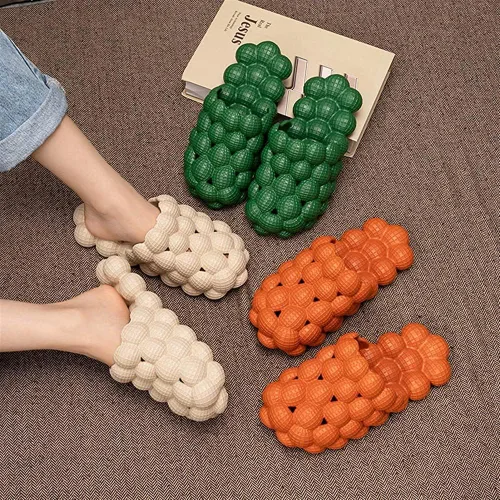 Vista 6 de Pantuflas de almohada de EVA, sandalias de almohada, divertidas sandalias de burbujas y pantuflas, sandalias de masaje en casa para hombres