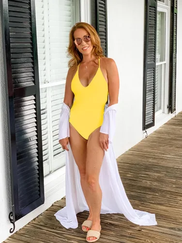 Vista 3 de ATENGNES Traje de baño sexy de una pieza con cuello en V y espalda cruzada para mujer