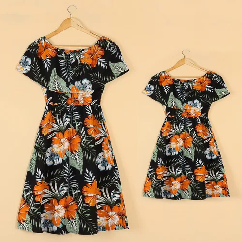Vista 2 de AWIBMK Vestidos de mamá y yo bohemios, teñido anudado, vestido floral de verano, casual, playa, vacaciones hawaianas, para mamá e hija, trajes a