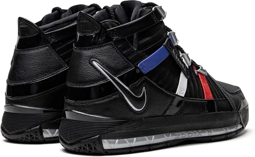 Vista 3 de Nike Mens Lebron 3 DO9354 001 The Shop - BlackRed