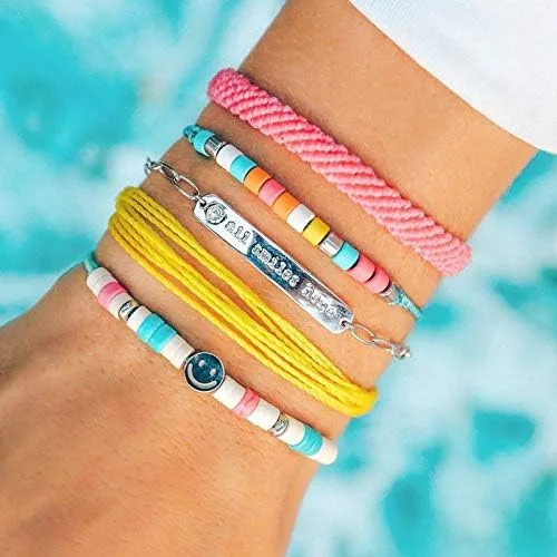 Vista 4 de Pura Vida Charli D'Amelio - Paquete de 5 pulseras ajustables, diseños surtidos, Poliéster, no conocido