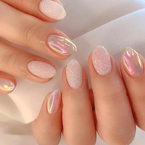 Vista 16 de Uñas postizas a presión de almendra, uñas postizas medianas con diseños de estampado francés de lámina dorada 3D, pegamento dorado Starlight en uñas