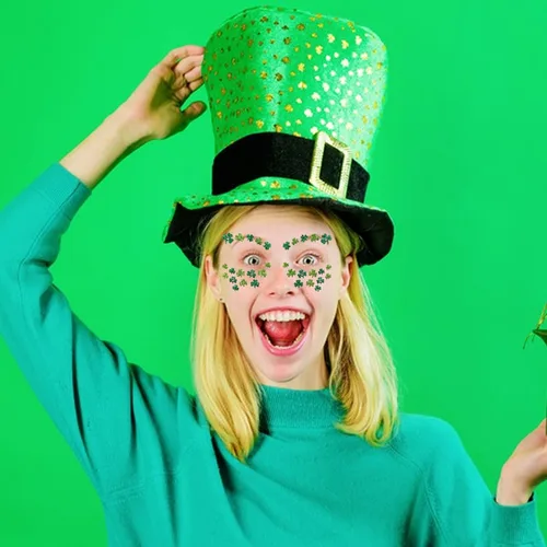 Vista 4 de Ecuupas Día de San Patricio, gemas faciales para festivales de tréboles, trébol con purpurina verde, diseño de diamantes de imitación de ojos
