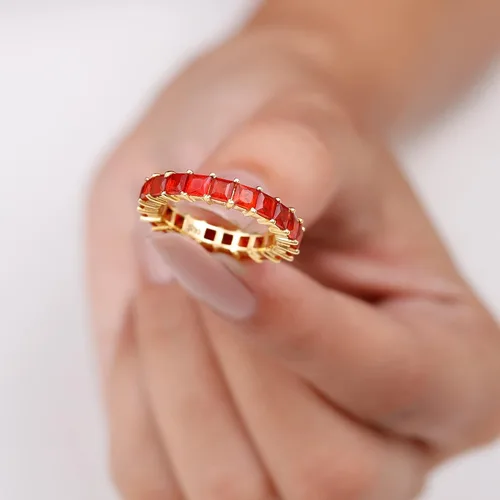Vista 4 de Anillo de eternidad completo de ópalo de fuego de 2.5 quilates, anillo de eternidad completo de ópalo de fuego de corte princesa, ópalo de fuego