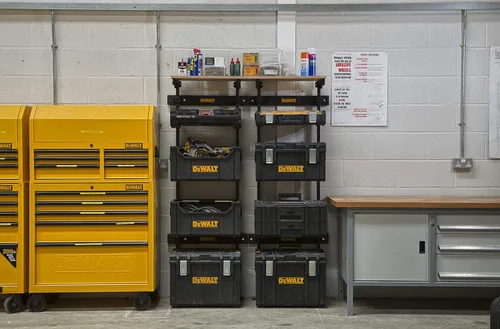 Vista 4 de DeWALT DWST08260 Sistema de estantería, caja de herramientas, caja de almacenamiento, caja de herramientas, organización, estante de almacenamiento