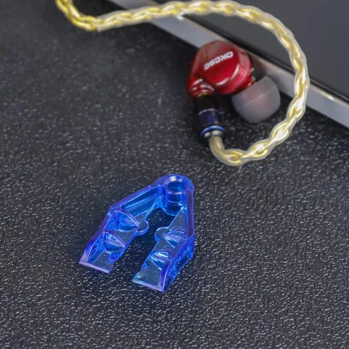 Vista 2 de okcsc MMCX Herramienta de extracción de cables IEM Herramienta de auriculares Ayuda a separar conectores MMCX con cable MMCX Assist Herramienta