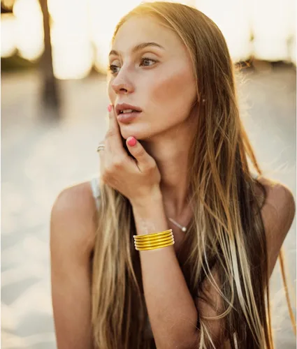 Vista 6 de Juego de pulseras de gelatina con purpurina joyas a la moda con forro de polvo dorado pulseras ligeras y bonitas para mujeres y niñas