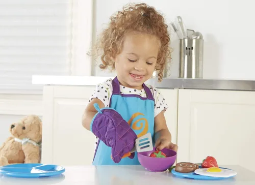 Vista 2 de Learning Resources New Sprouts - Juego de cocina de 4 piezas, a partir de 2 años