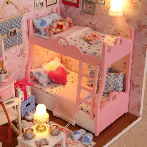 Vista 7 de Ogrmar Casa de madera para muñecas en miniaturas, "hazlo tú mismo", kit de casa con cubierta y luz led - Edad de los cálices