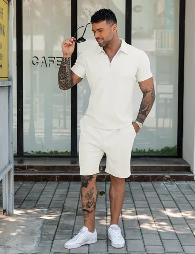 Vista 2 de URRU Conjunto de camisa polo y pantalones cortos para hombre, trajes de verano casuales de manga corta para hombre, conjunto de 2 piezas