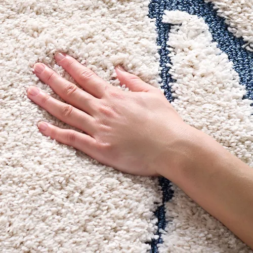 Vista 93 de Safavieh Florida Shag Collection - Alfombra de área de 2 x 3 pies, color crema/beige, diseño geométrico, felpa de 1.2 pulgadas de grosor, ideal