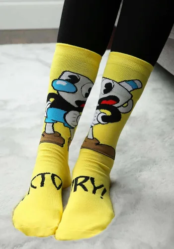 Vista 2 de Calcetas Cortas Cuphead Mugman Victory! Multicolor