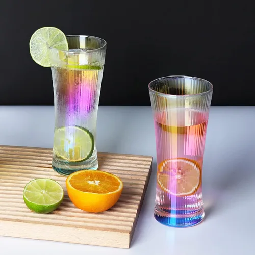 Vista 5 de Joeyan Vasos de cóctel de jugo de agua, cristalería estilo origami, vaso alto ondulado, moderno vaso de vidrio acanalado para té helado, café