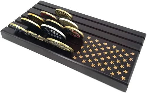 Vista 6 de Soporte de exhibición militar de 6 filas con bandera americana