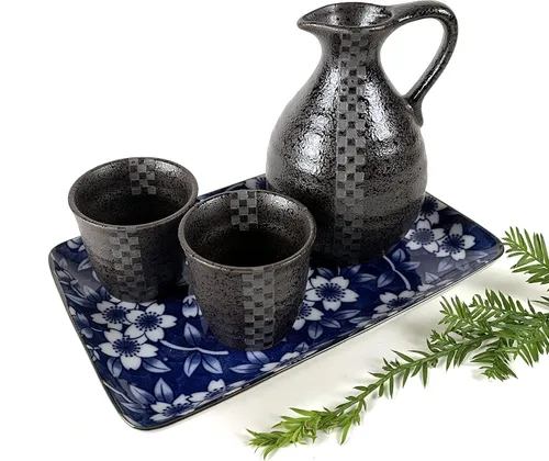 Vista 6 de JapanBargain 4680, Juego de sake de porcelana auténtica japonesa Saki Set decantador de sake y tazas de saki, fabricado en Japón (tarro negro)