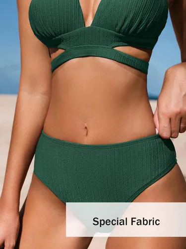 Vista 3 de CUPSHE Conjunto de bikini para mujer, traje de baño de dos piezas, parte superior triangular, tiro medio, entrecruzado en la espalda, tirantes