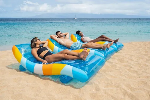 Vista 3 de PoolCandy Tumbona flotante Good Vibes. El último flotador inflable 2 en 1 lujoso y duradero; es una silla lounge en tierra o en agua.