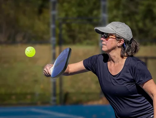 Vista 6 de PICKLETECH Cinta de protección de paleta de pickleball - Textura entretejida de poliuretano 3K - Protector de borde de cabeza de remo - Cinta de 3K