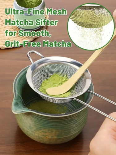 Vista 7 de Juego de batidor de matcha con bandeja de bambú, cuenco con boquilla, batidor y soporte, cuchara de bambú, tamiz, kit de matcha japonés, regalo